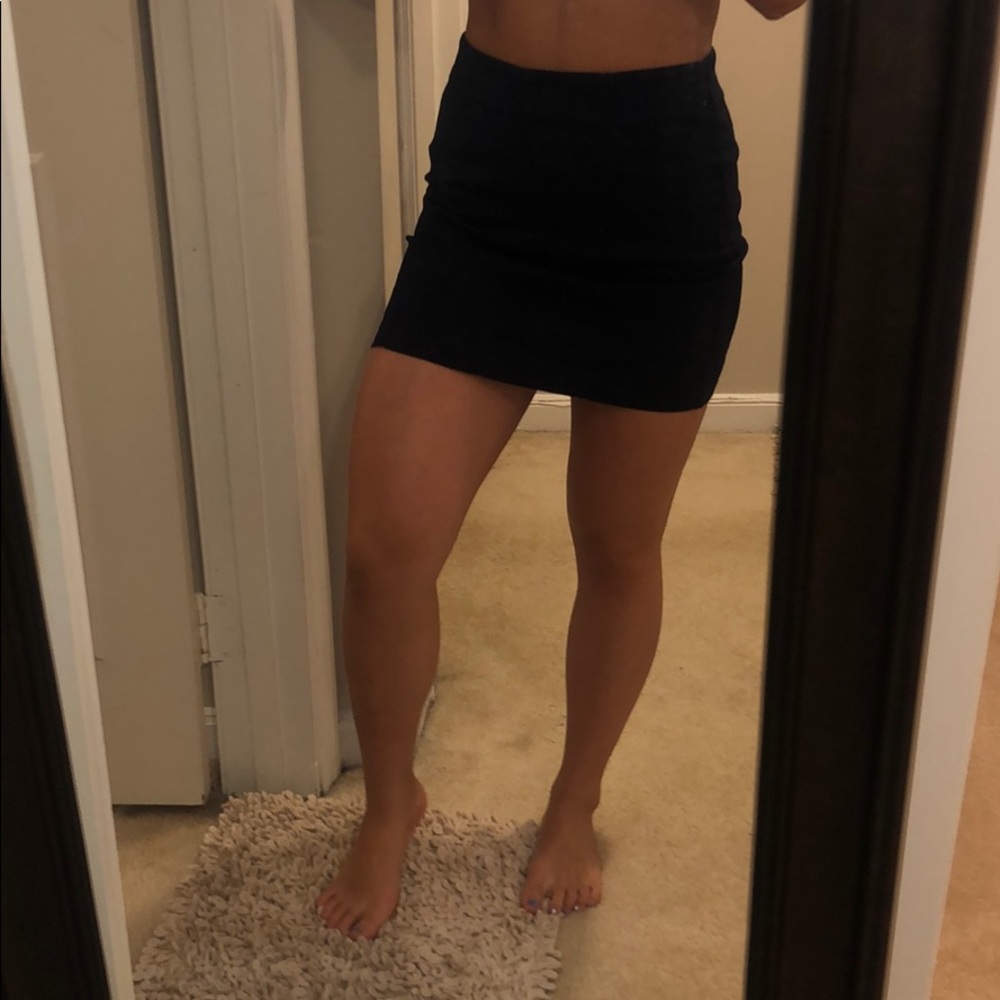 NWOT Forever 21 Stretchy Denim Skirt